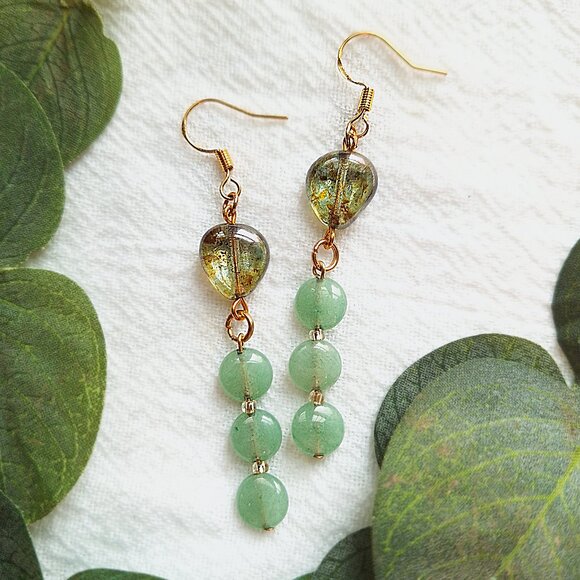 Glass & Aventurine Crystal Earrings, Woodland Fairycore Earrings, Cottagecore - Picture 1 of 7